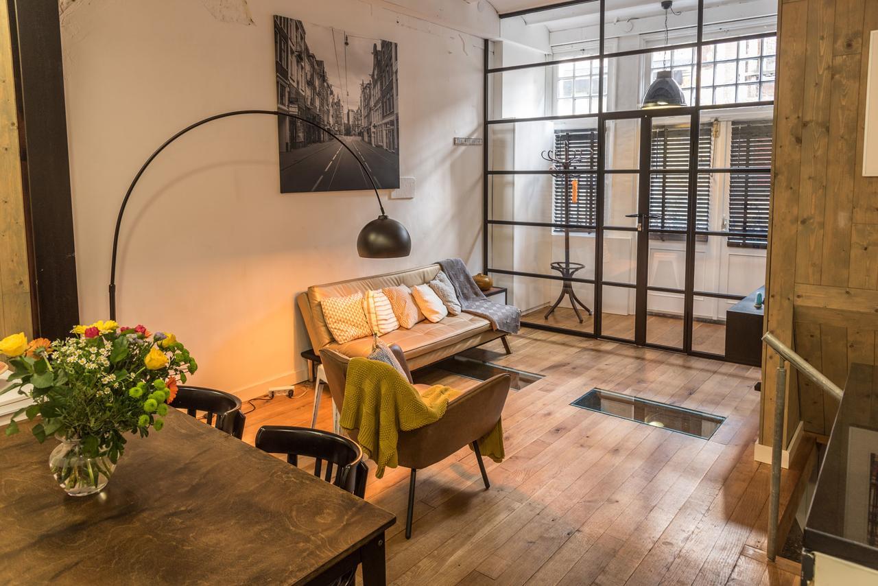 Bed and Breakfast The Warehouse Ámsterdam Exterior foto